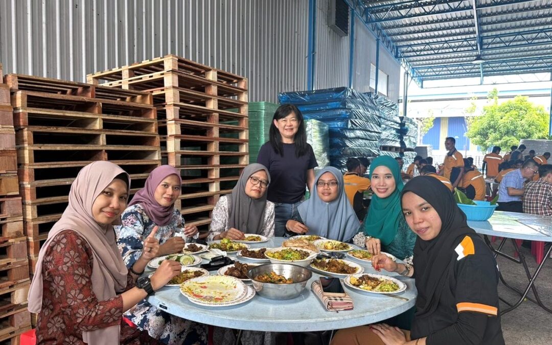 Team Raya Lunch!
